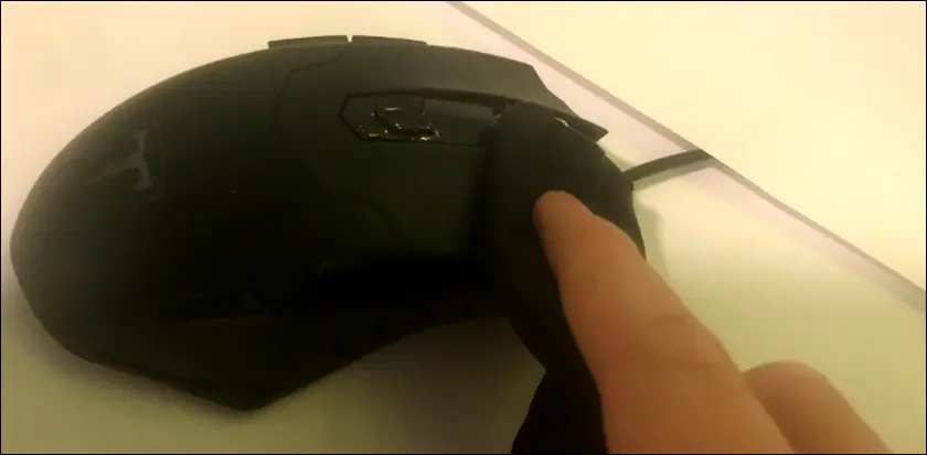 Clean the mouse with a dry soft cloth