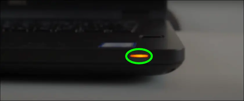 Dell battery-status indicator light